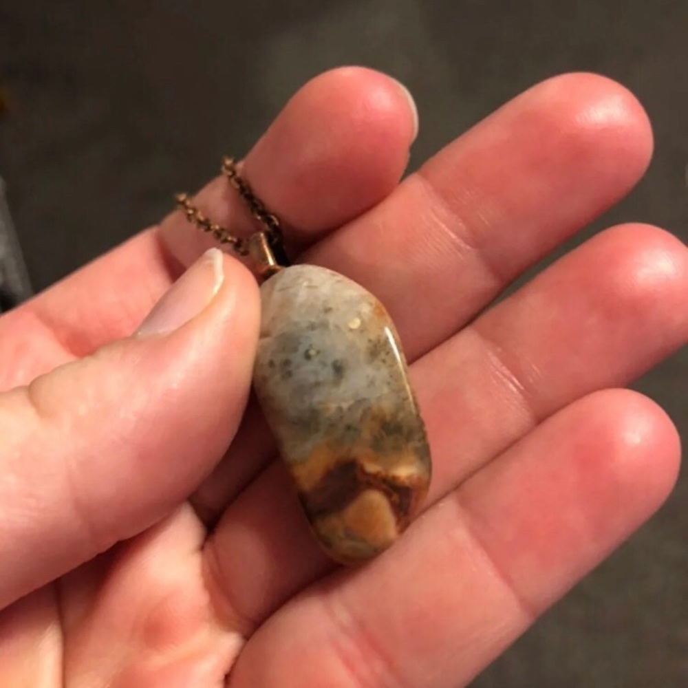 Necklace - Picture 2 of 5